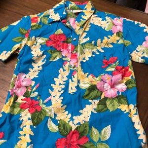 Hawaiian, blue floral, half button up with pocket, tapered